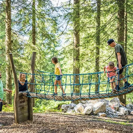 Bergquelle מלון פלאכאו