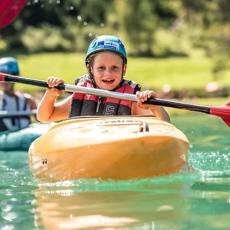 Отель Bergquelle Флахау