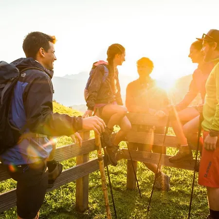 Bergquelle Отель Флахау