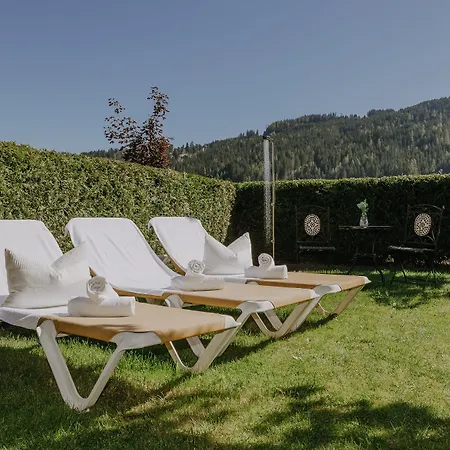 Отель Bergquelle Флахау