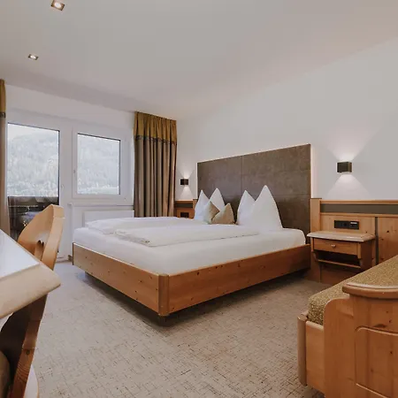 Bergquelle פלאכאו